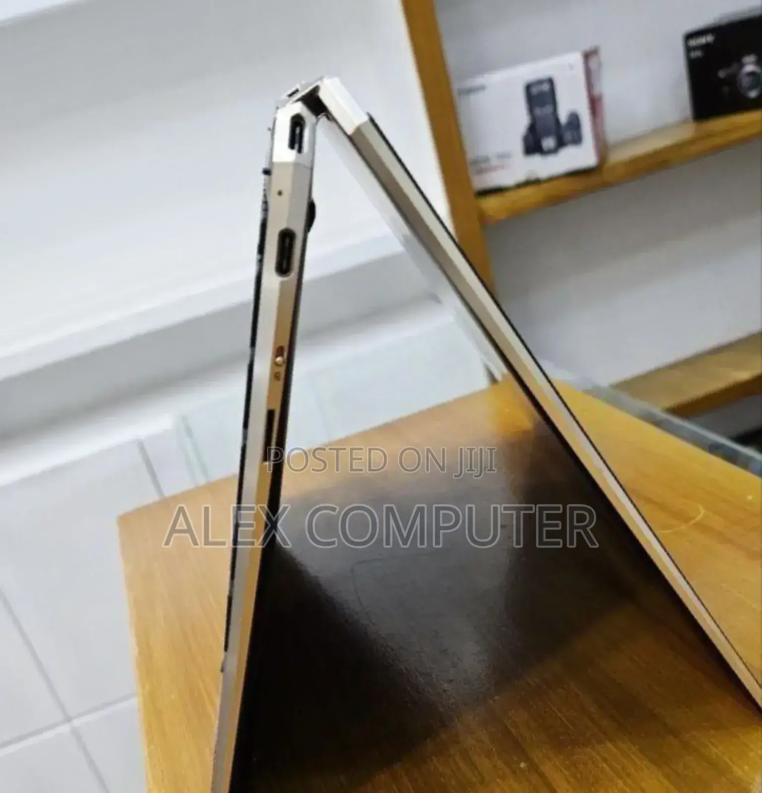 New Laptop HP Spectre 13 16GB Intel Core I7 SSD 512GB