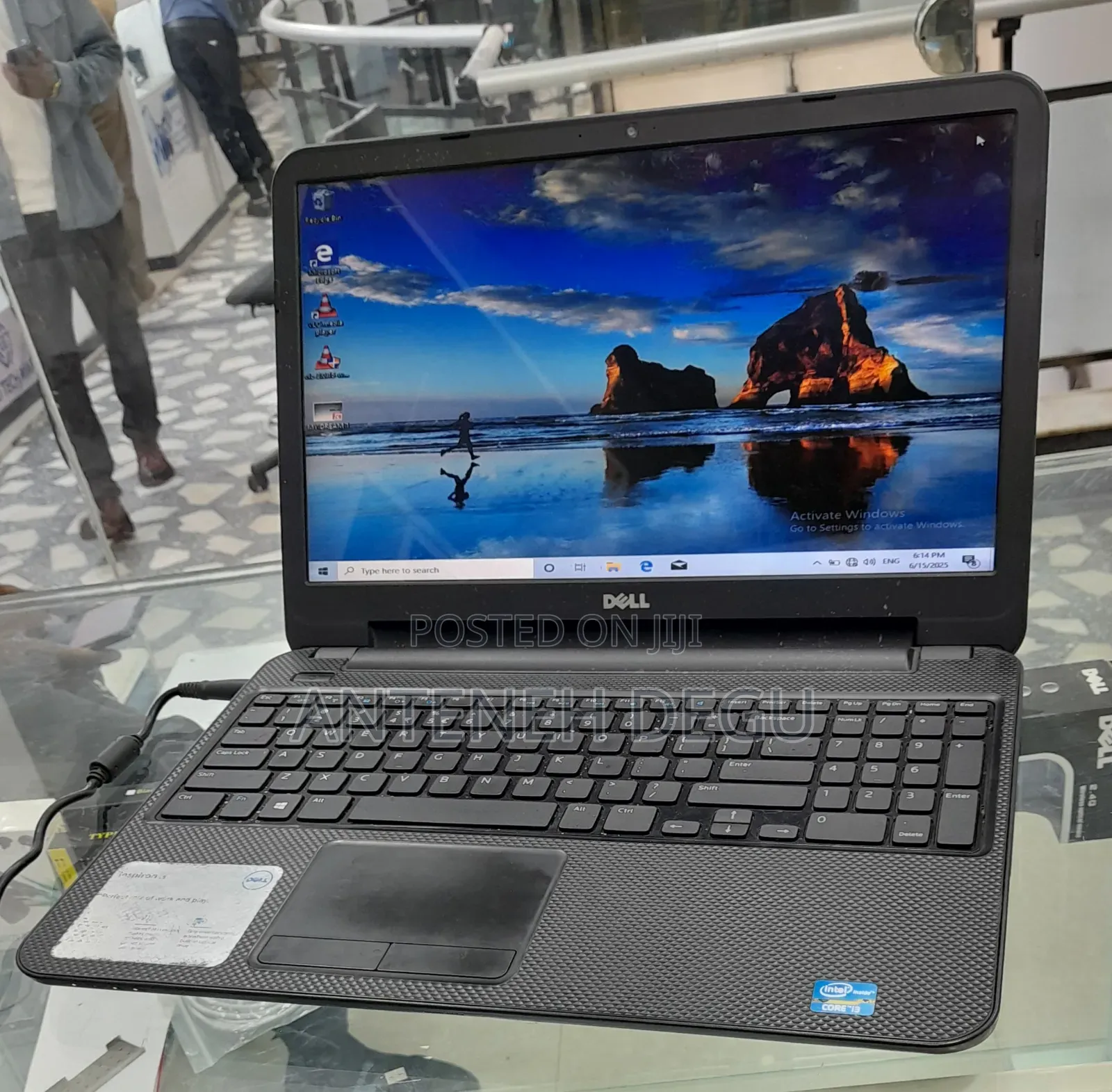 Laptop Dell Inspiron 15 2GB Intel Core I3 HDD 500GB