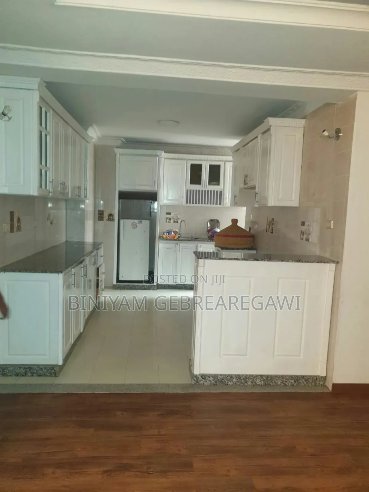 5bdrm Villa in House, Yeka for rent