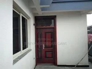 5bdrm Villa in House, Yeka for rent