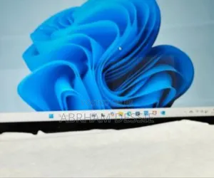 Photo - New Laptop Dell Inspiron 15 16GB AMD Ryzen 7 SSD 1T