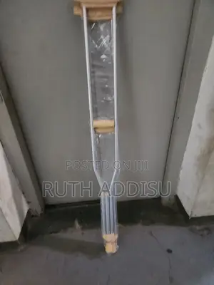 Photo - Crutches卦在crutches逌藥crutches掅捧crutches須記crutches豫你crutches