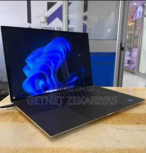 New Laptop Dell XPS 17 9720 32GB Intel Core I7 SSD 1T