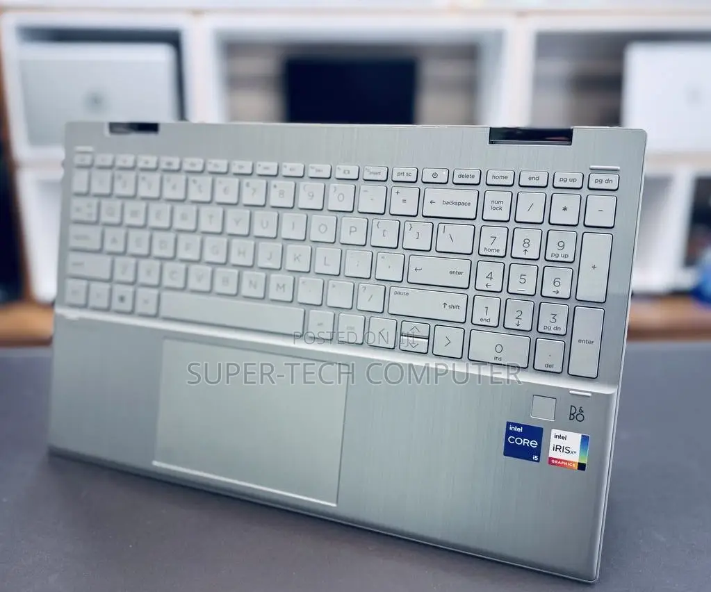 New Laptop HP Pavilion X360 12GB Intel Core I5 SSD 512GB