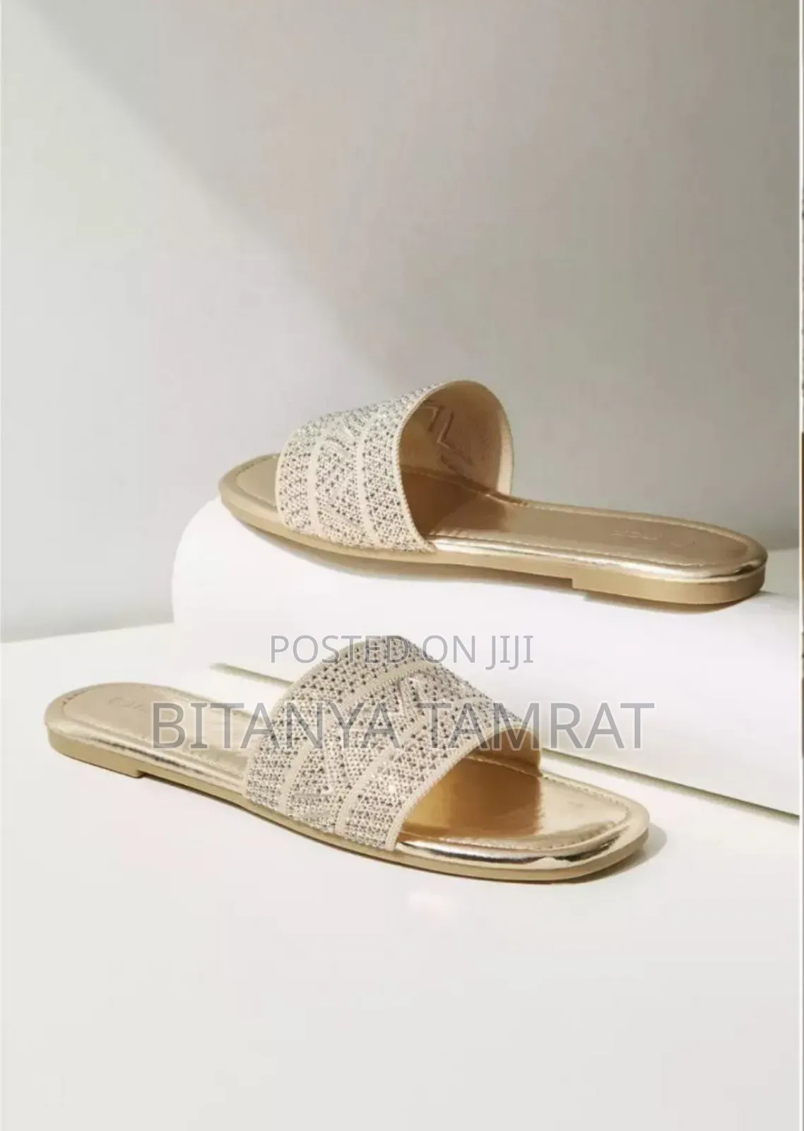 Max Sandals for Women