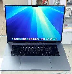 New Laptop Apple MacBook Pro 2021 M1 16GB Apple M1 Pro SSD 512GB