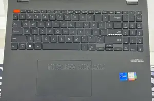 New Laptop Asus Vivobook 16 16GB Intel Core I7 SSD 512GB