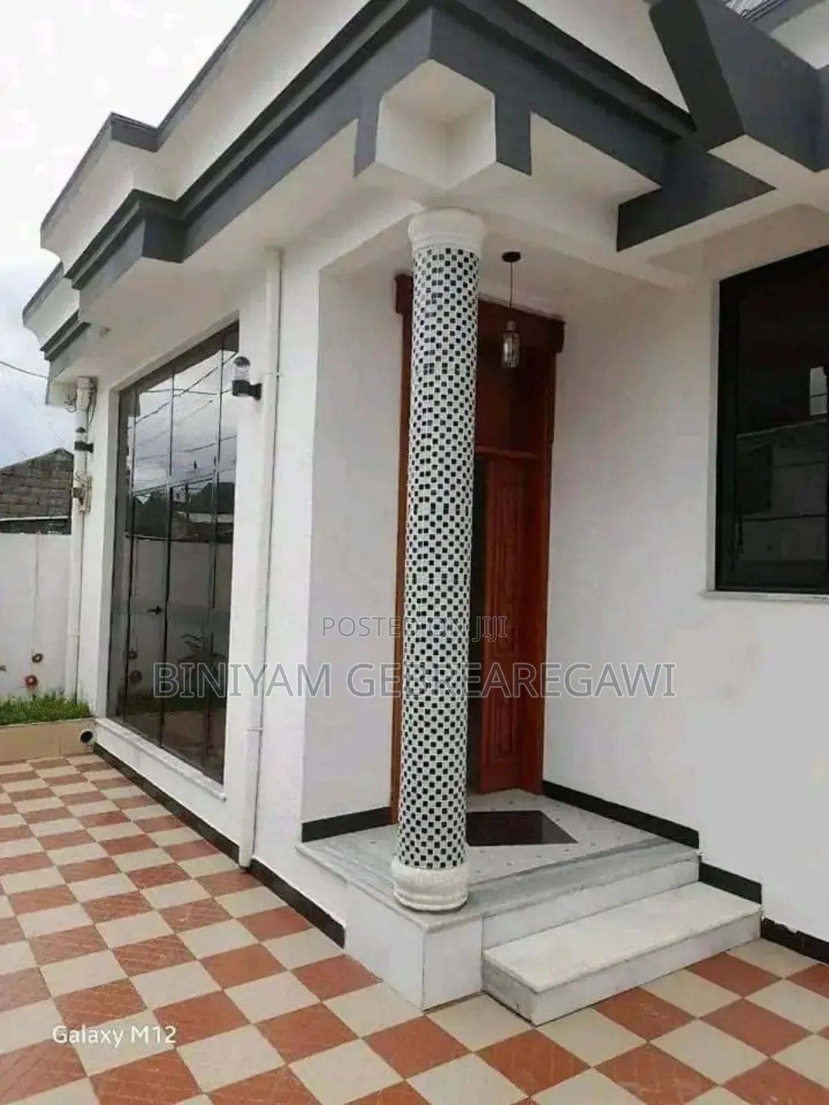 5bdrm Villa in House, Yeka for rent