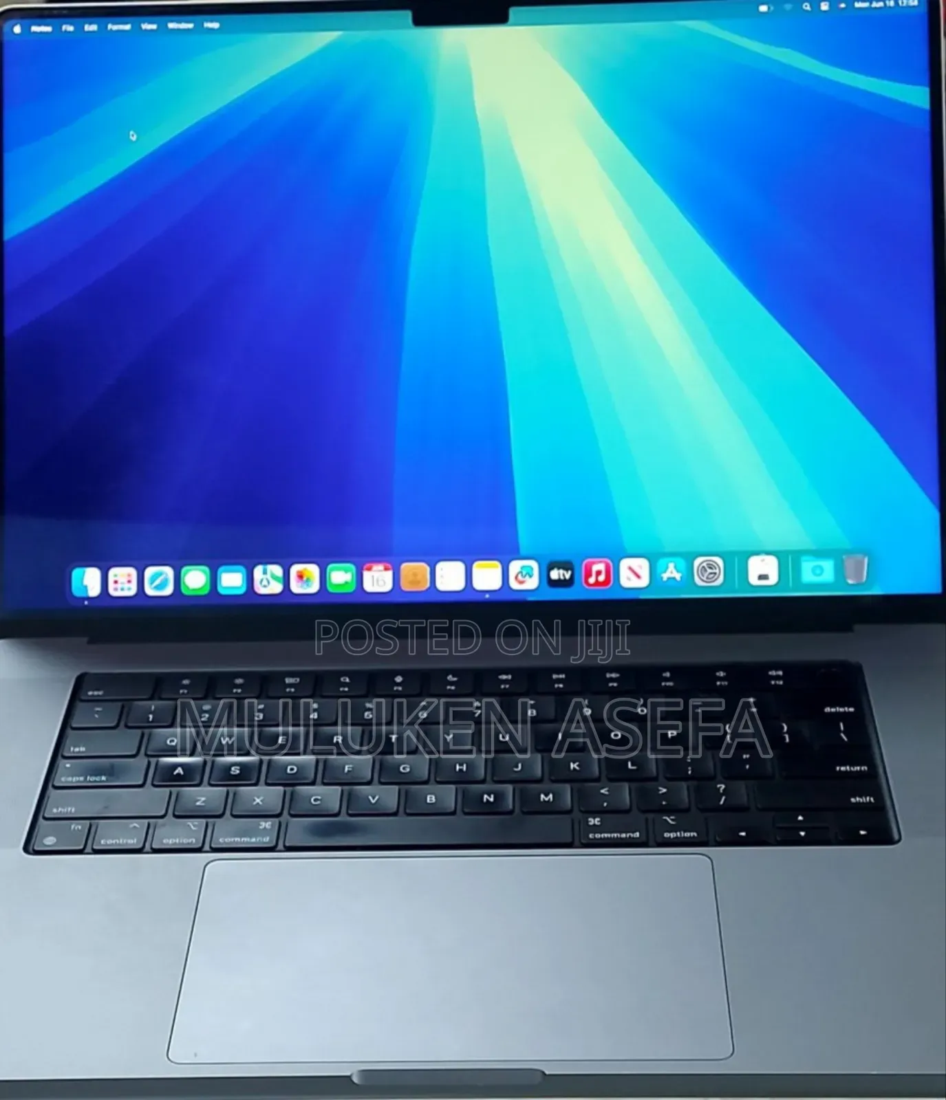 New Laptop Apple MacBook Pro M1 16GB Intel Core I5 SSD 512GB