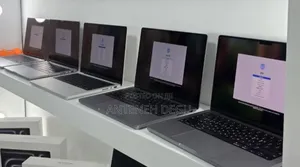 New Laptop Apple MacBook Pro 2021 M1 32GB Apple M1 Pro SSD 1T