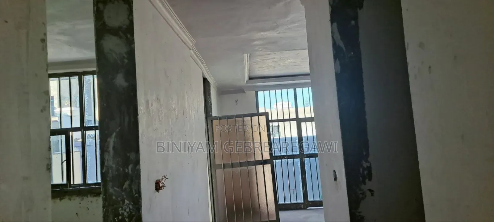 5bdrm Villa in House, Yeka for rent