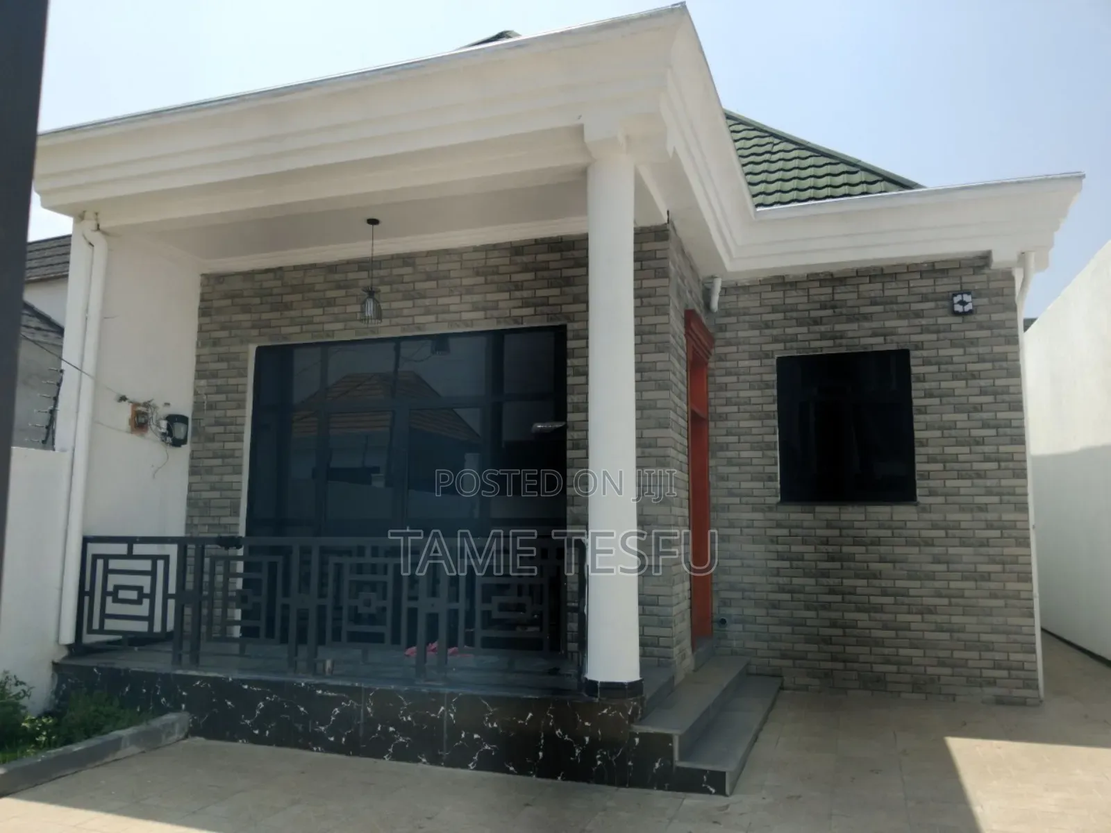 Furnished 3bdrm Villa in Hayat 225M2, Bole for sale