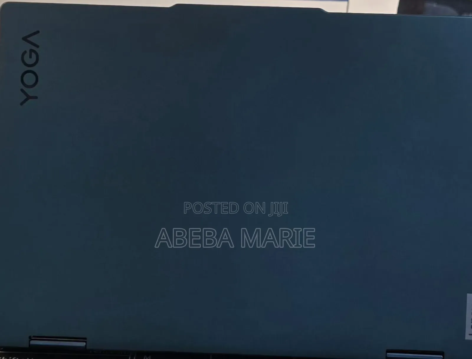 New Laptop Lenovo Yoga 710 16GB Intel Core I7 SSD 512GB