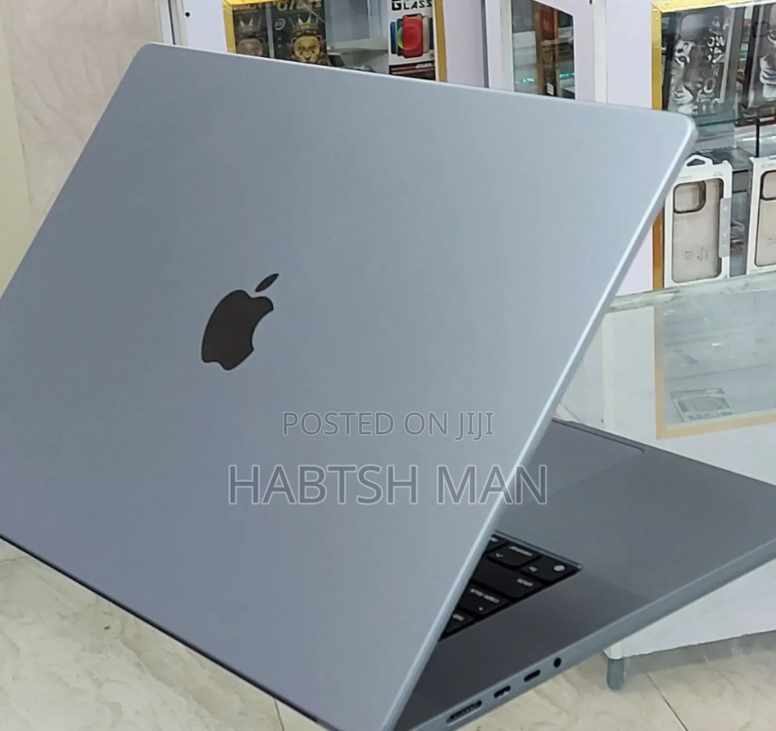 New Laptop Apple MacBook Pro M1 16GB Apple M1 SSD 512GB