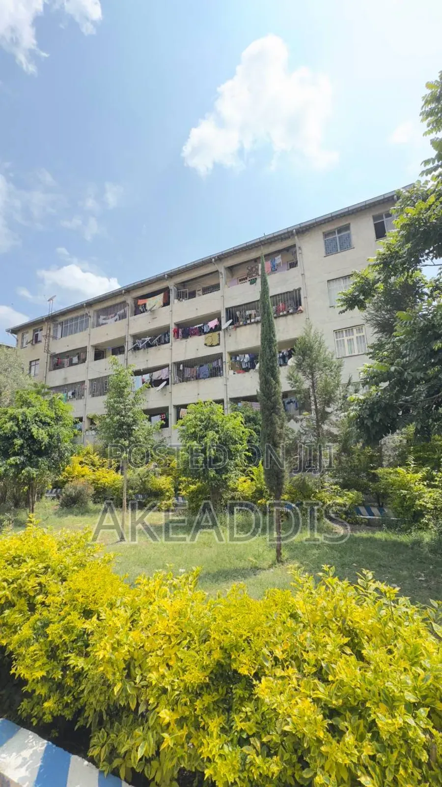 Furnished 2bdrm Condo in ቱሉ ዲምቱ, Akaky Kaliti for sale