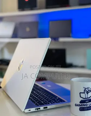 New Laptop HP ProBook 450 G8 16GB Intel Core I5 SSD 512GB