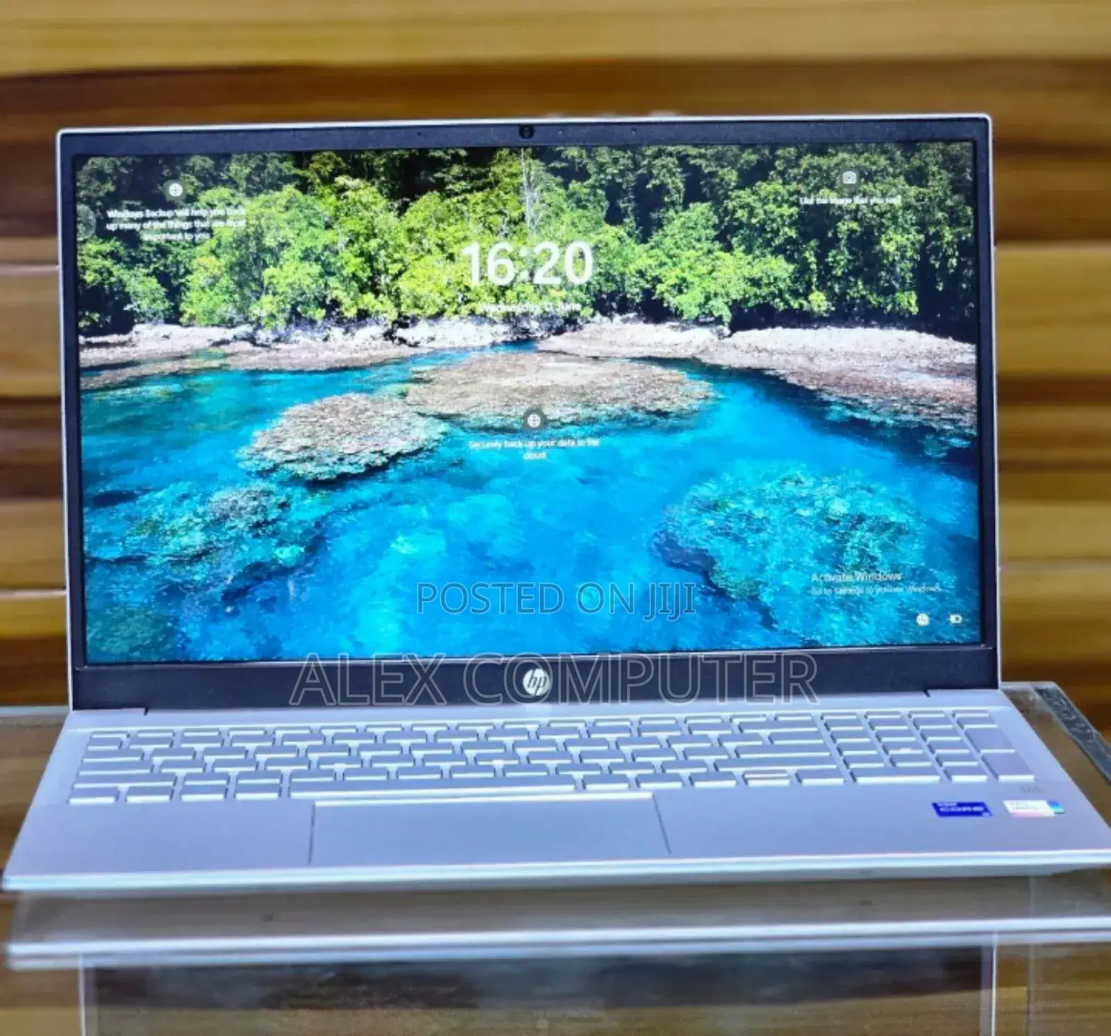 New Laptop HP Pavilion 15 8GB Intel Core I5 SSD 512GB