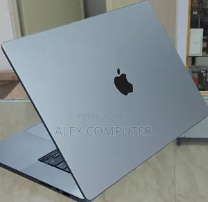 New Laptop Apple MacBook Pro 2021 M1 16GB Apple M1 SSD 512GB