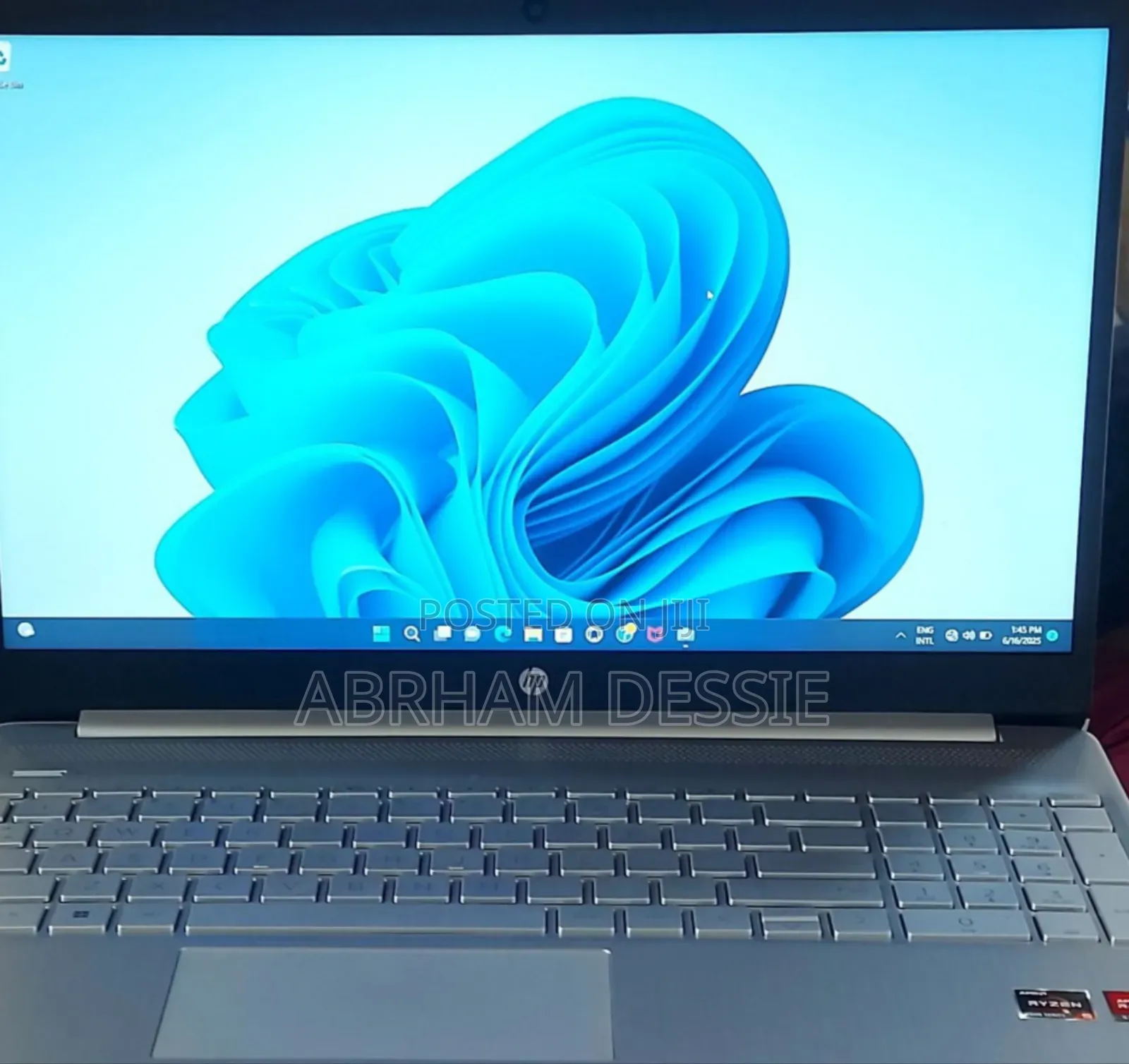 New Laptop HP Stream Notebook 16GB AMD Ryzen 5 SSD 256GB