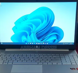 New Laptop HP Stream Notebook 16GB AMD Ryzen 5 SSD 256GB