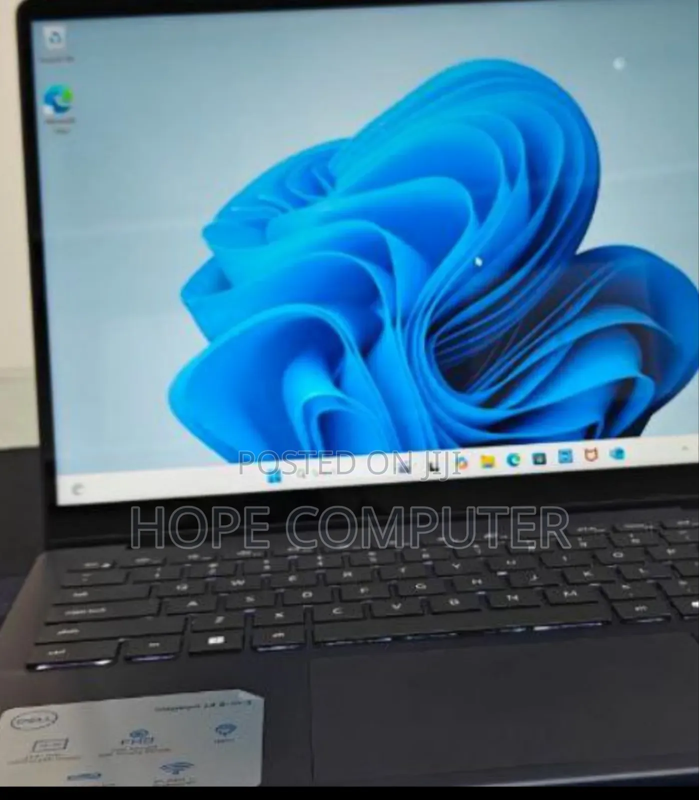 New Laptop Dell Inspiron 15 16GB AMD Ryzen 7 SSD 1T