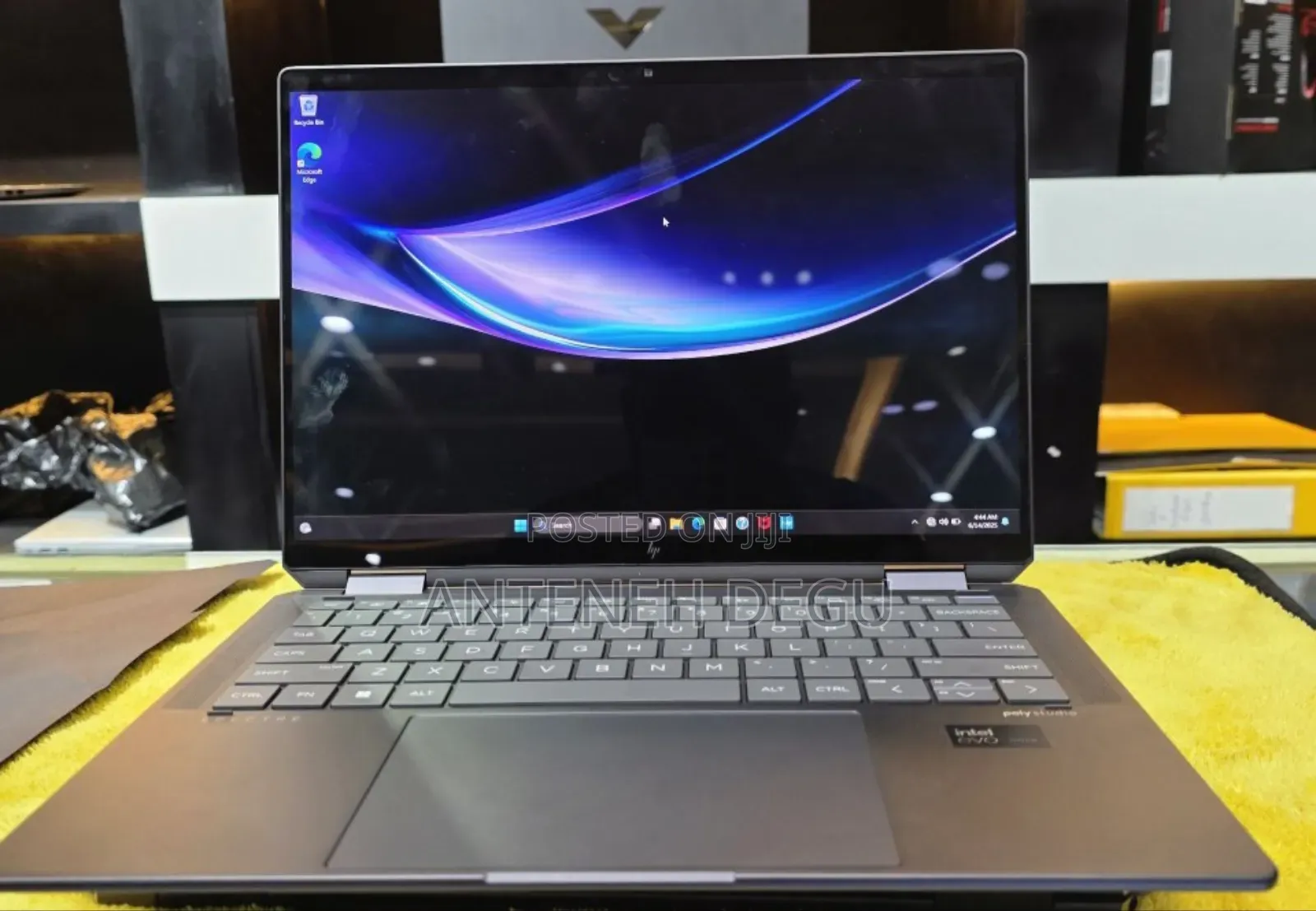 New Laptop HP Spectre 14 32GB Intel Core Ultra 7 SSD 1T