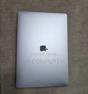 New Laptop Apple MacBook Pro 2019 16GB Intel Core I7 SSD 512GB