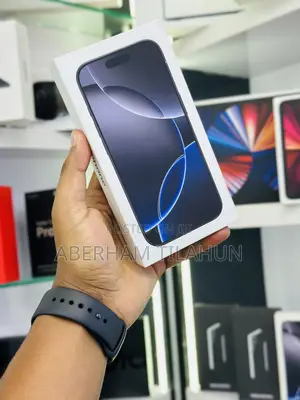 New Apple iPhone 16 Pro 128 GB Black