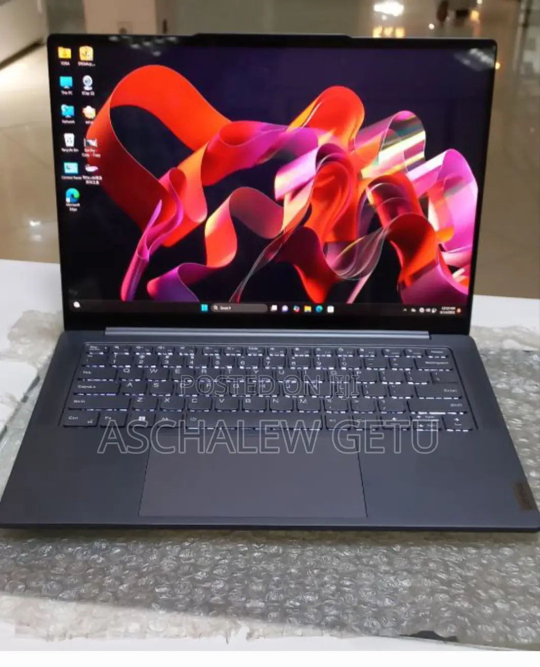 New Laptop Lenovo Yoga 7i 32GB Intel Core I7 SSD 1T