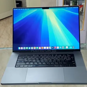 New Laptop Apple MacBook Pro M1 16GB Apple M1 Pro SSD 512GB