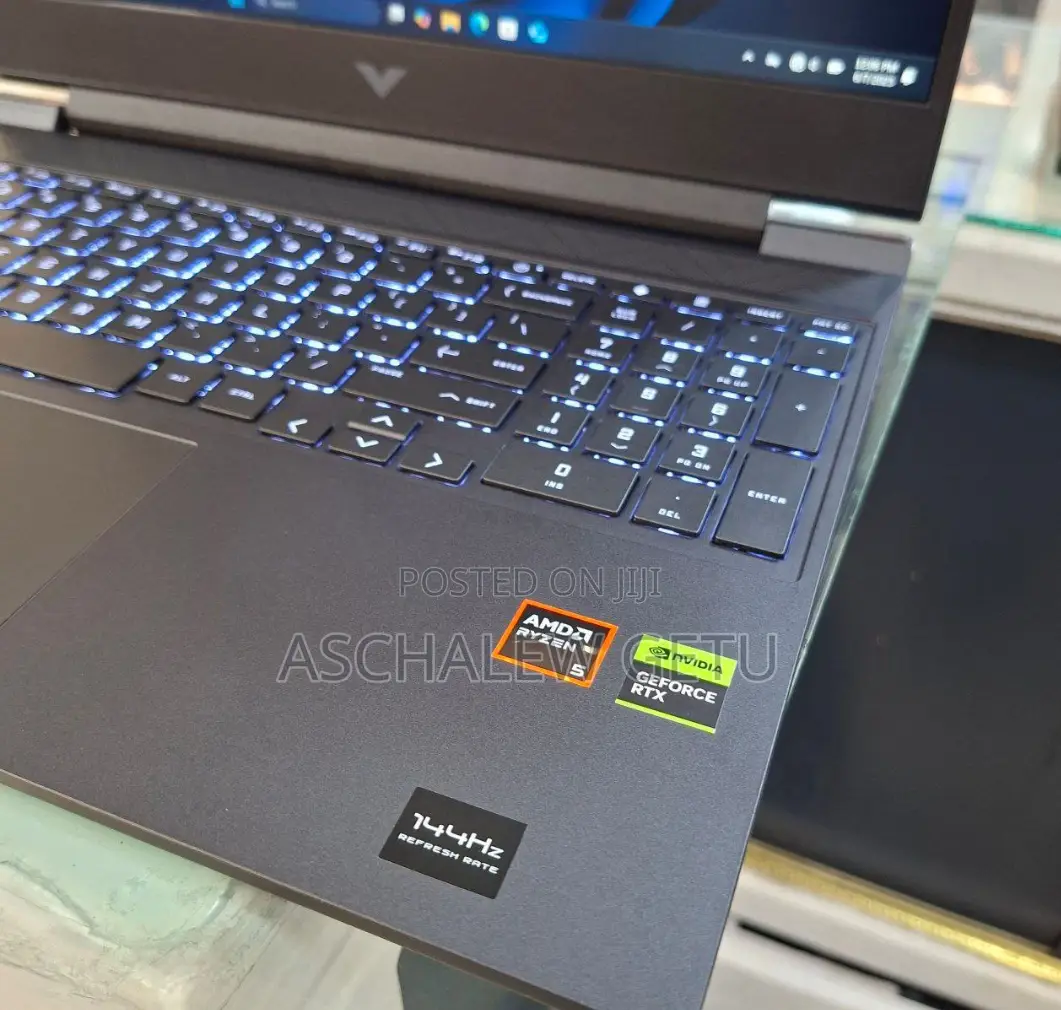 New Laptop HP Victus 15 8GB AMD Ryzen 5 SSD 512GB