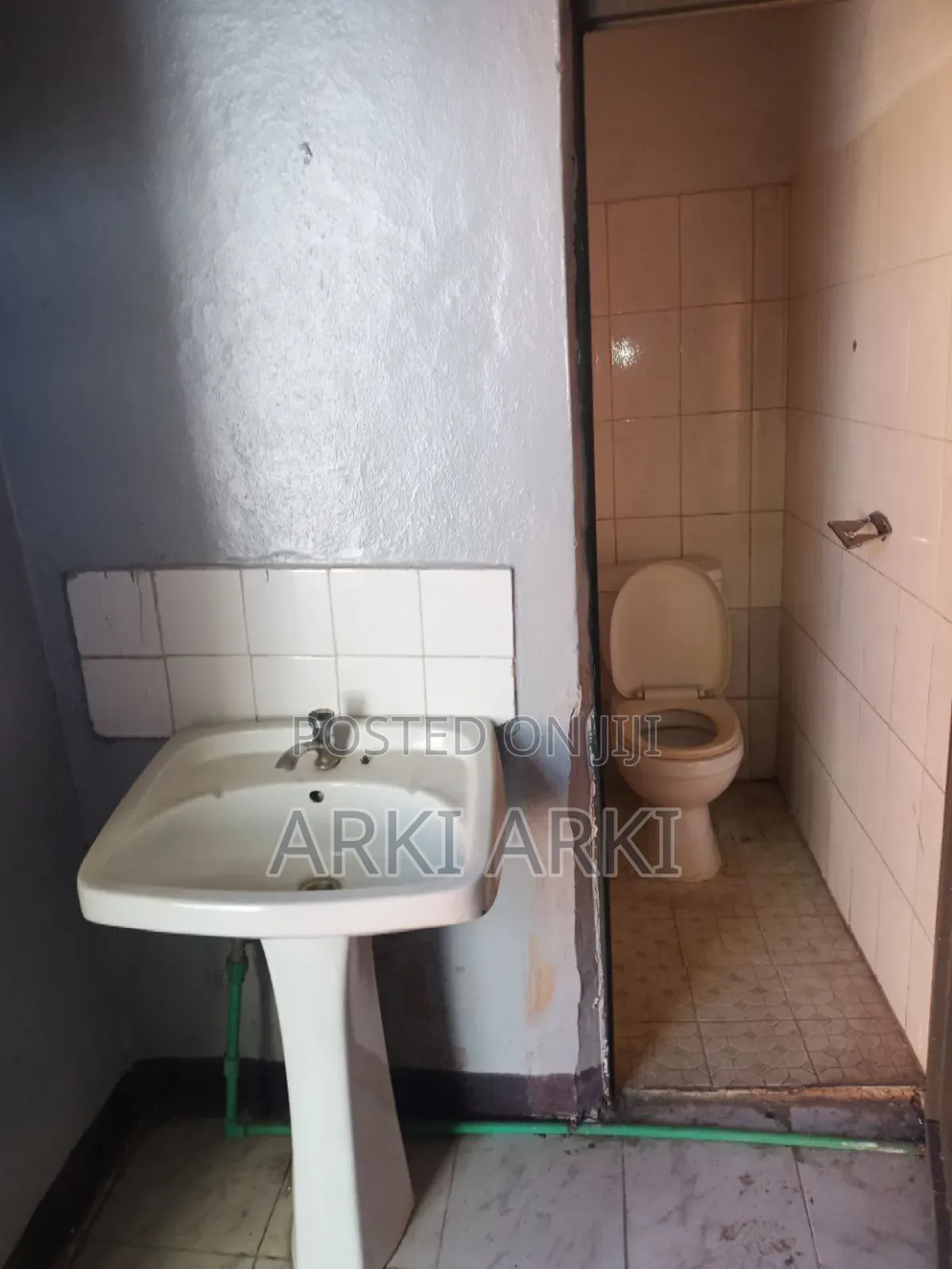 3bdrm House in Bole for sale