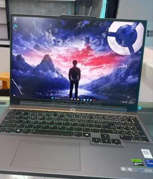 New Laptop Lenovo Ideapad 3 16GB Intel Core I7 SSD 1T