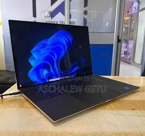 Photo - New Laptop Dell XPS 15 32GB Intel Core I7 SSD 1T