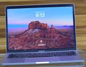 New Laptop Apple MacBook Pro 2022 M2 8GB Apple M2 SSD 256GB
