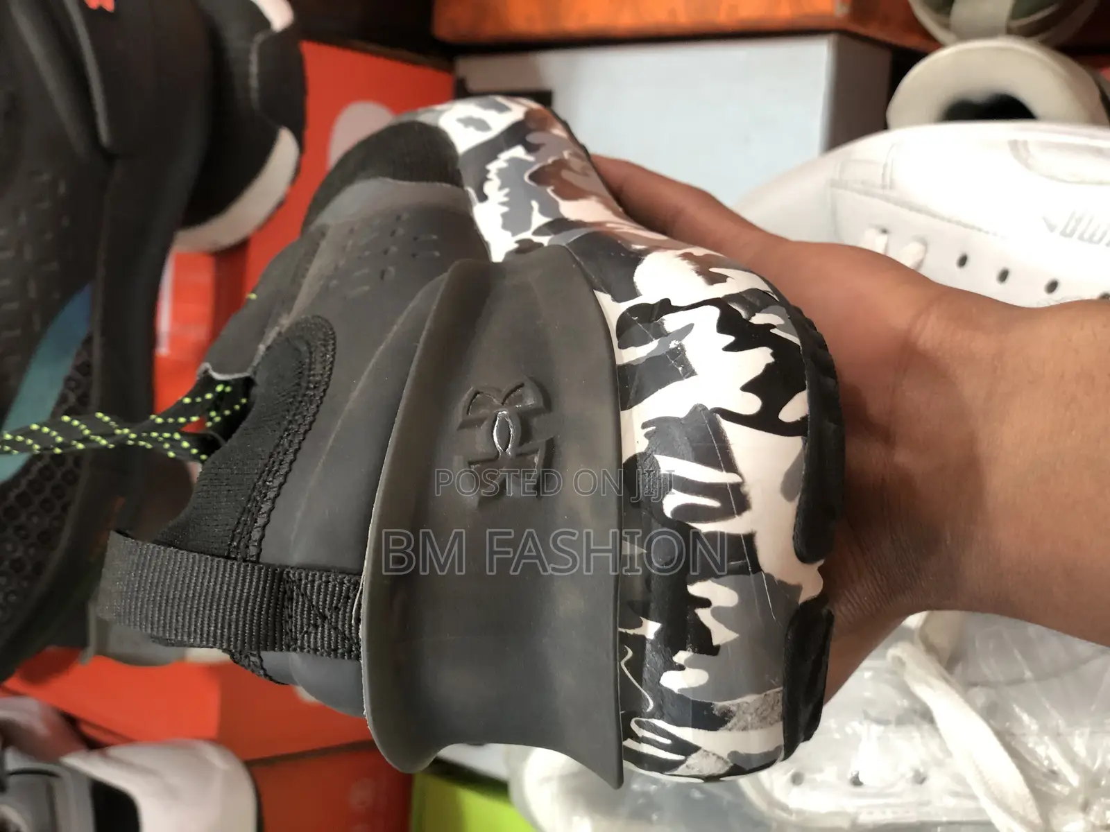 Under Armour Quality Sport Sneaker