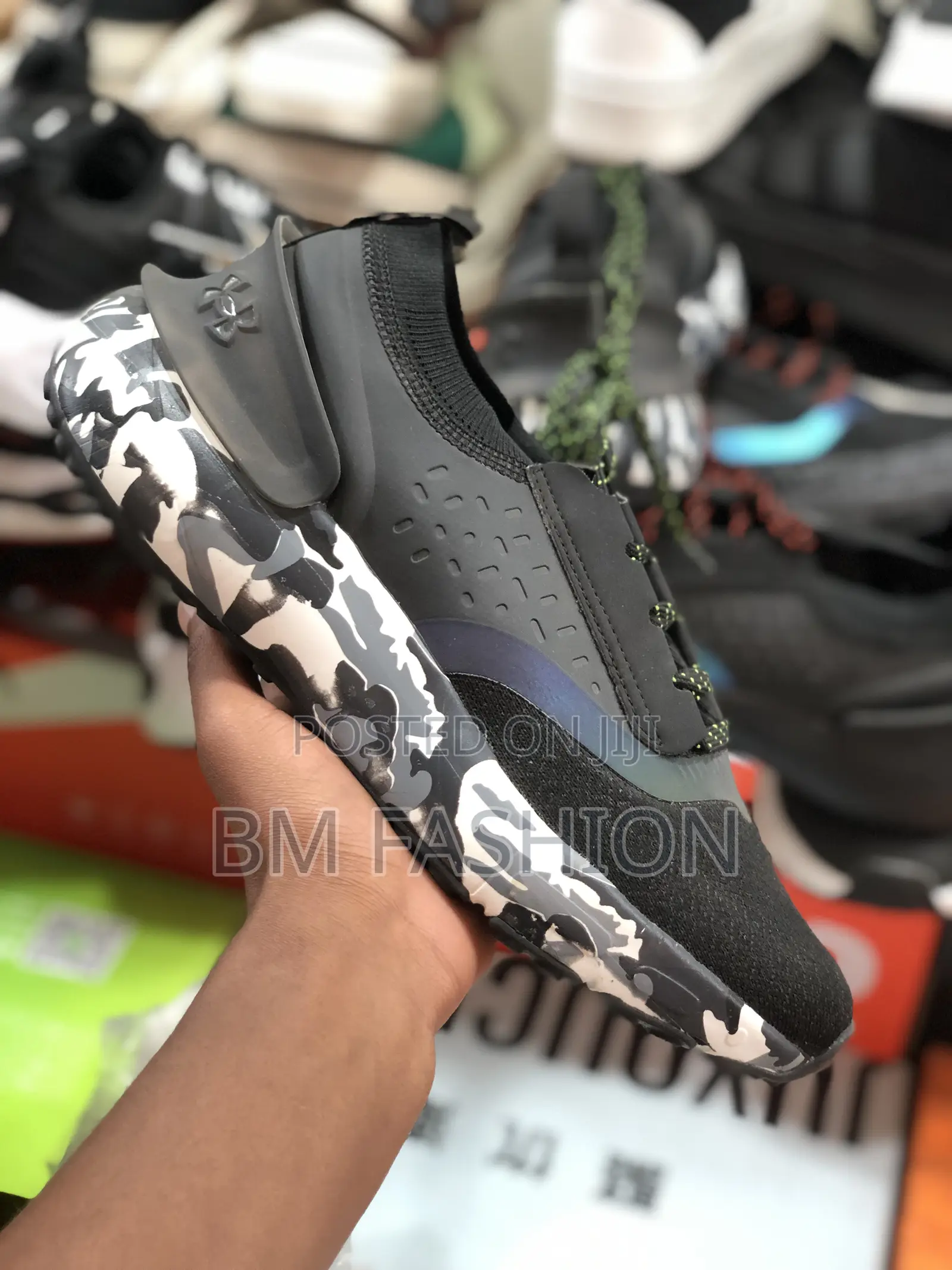 Under Armour Quality Sport Sneaker