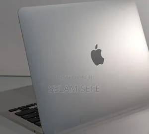 New Laptop Apple MacBook 8GB Intel Core I5 SSD 256GB