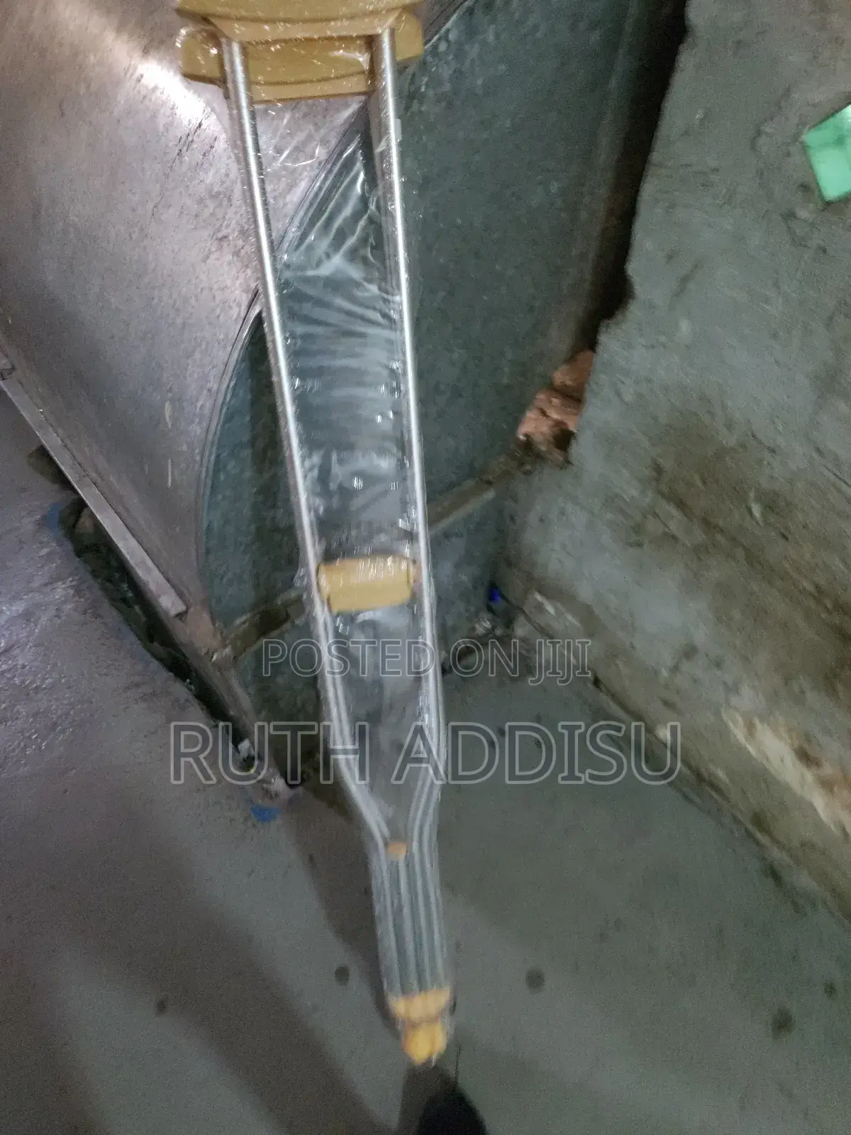 Crutches的跟crutches臩貿crutches軼堯crutches夠勁crutches𢎽卦crutches