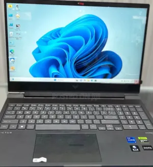 New Laptop HP Victus 15 16GB Intel Core I7 SSD 1T