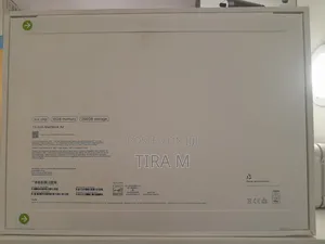 New Laptop Apple MacBook Air 2025 M4 13-Inch 16GB SSD 256GB