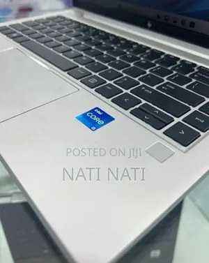 New Laptop HP EliteBook 830 G8 16GB Intel Core I5 SSD 512GB