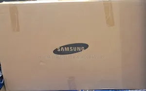 Samsung 34” Ultra-Wide WQHD Monitor – C34h890wjuxen