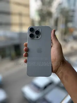 Apple iPhone 15 Pro Max 256 GB Silver