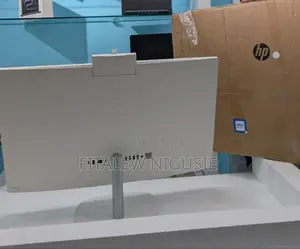 New HP 200 G4 22 All-in-One 8GB Intel Core I7 SSD 512GB