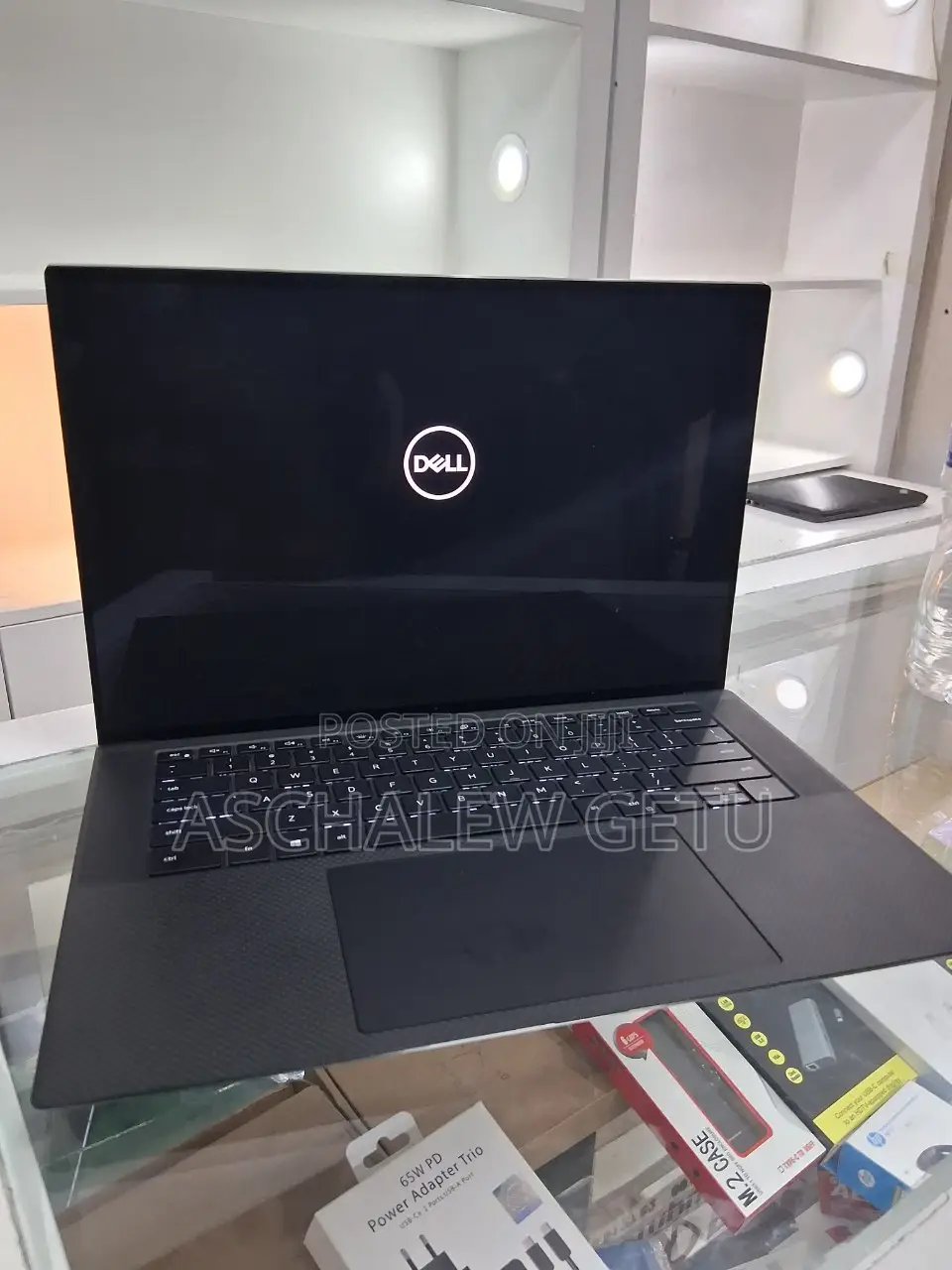 New Laptop Dell Precision 5550 16GB Intel Core I7 SSD 512GB