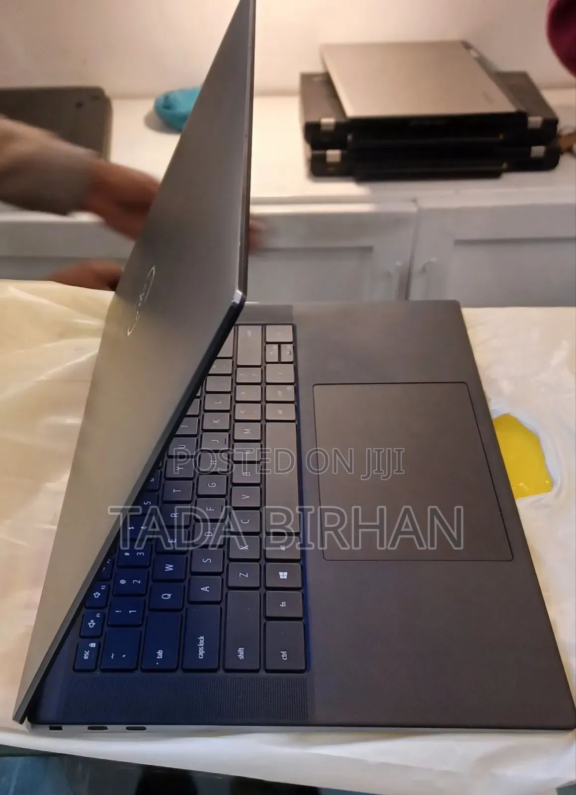 New Laptop Dell Precision 5550 16GB Intel Core I7 SSD 512GB