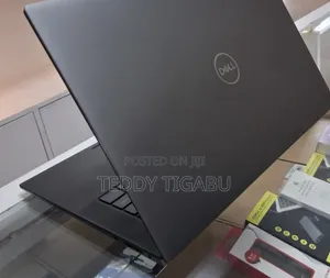 New Laptop Dell 16GB Intel Core I7 SSD 512GB