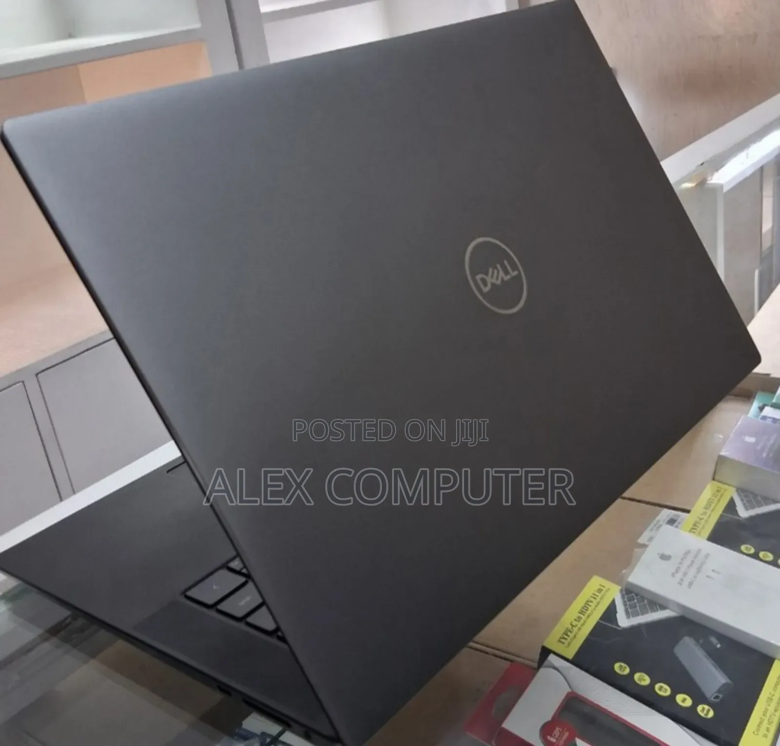 New Laptop Dell Precision 5550 16GB Intel Core I7 SSD 512GB