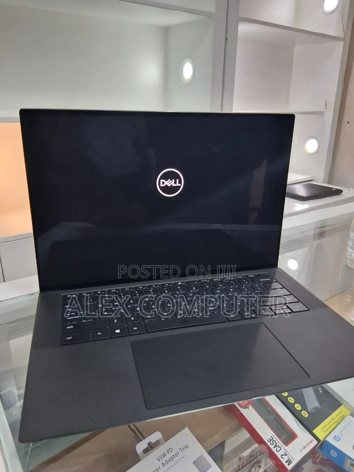 New Laptop Dell Precision 5550 16GB Intel Core I7 SSD 512GB